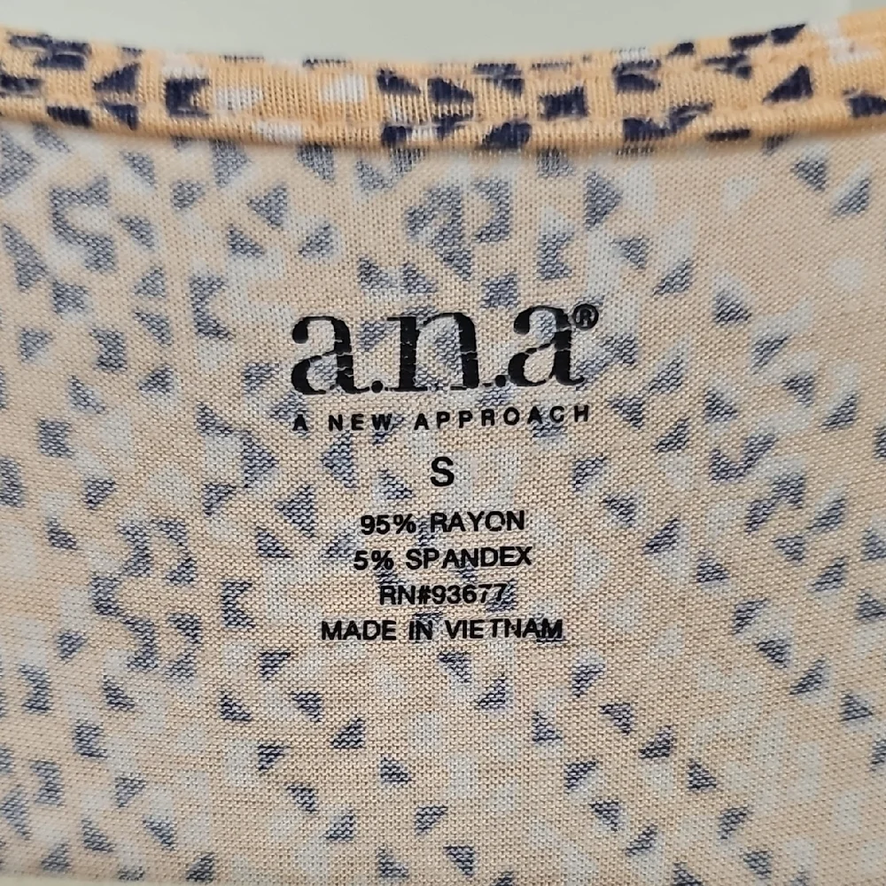 a.n.a Pink Sleeveless Scoop Neck Midi Sundress - Picture 2 of 3